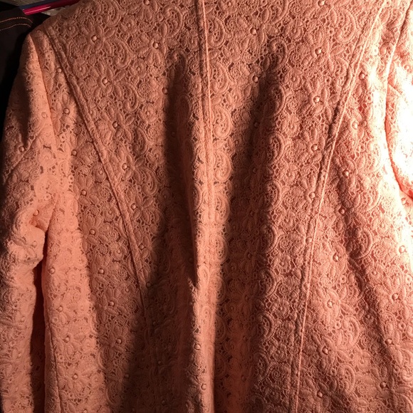 Peach blazer with texted flower design - Picture 5 of 5